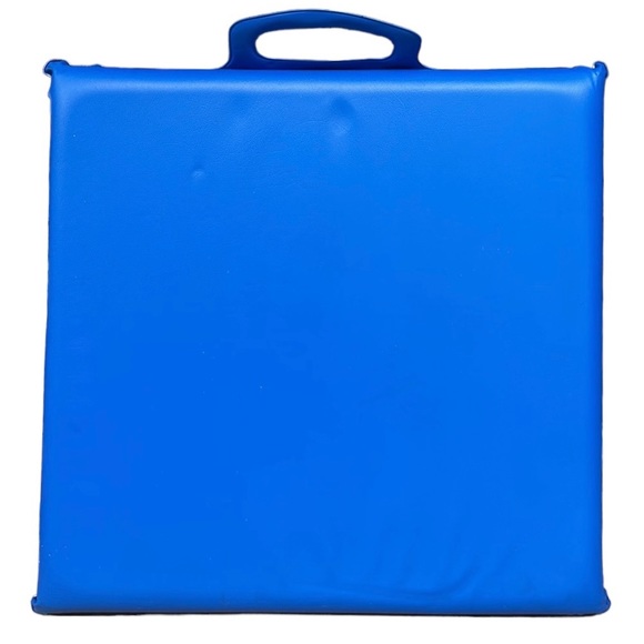 University of Florida Gators White Vinyl Collectible Stadium Cushion Chair 15" - Picture 3 of 4